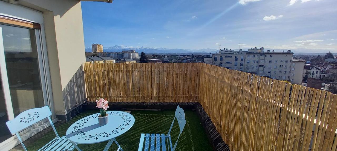 Appartamento Le Belvedere Dernier Etage Avec Terrasse Wifi Fibre Tarbes Esterno foto