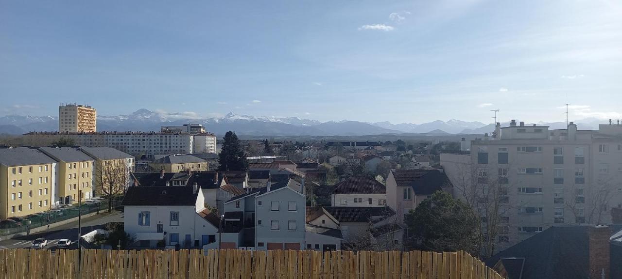 Appartamento Le Belvedere Dernier Etage Avec Terrasse Wifi Fibre Tarbes Esterno foto