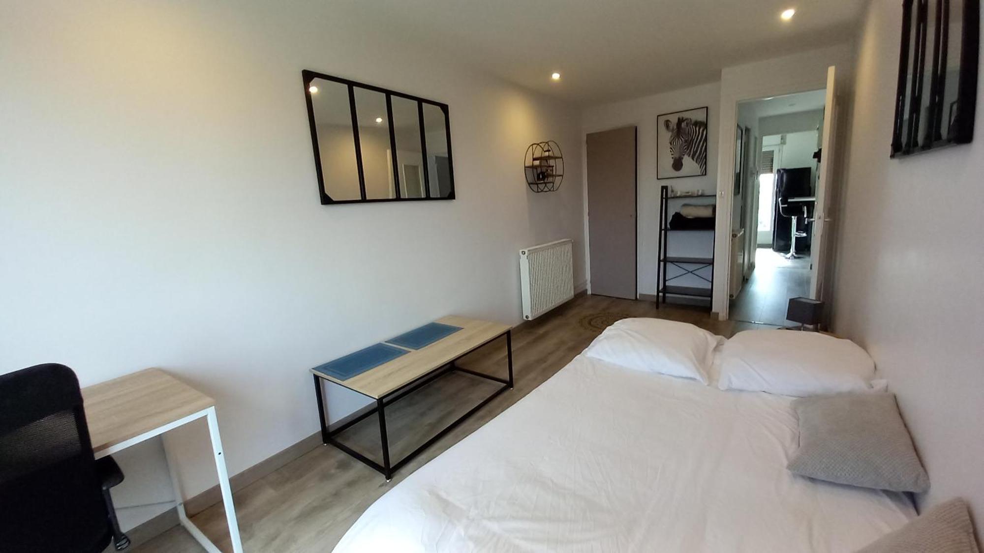 Appartamento Le Belvedere Dernier Etage Avec Terrasse Wifi Fibre Tarbes Esterno foto
